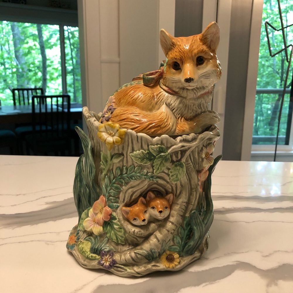 Fitz and Floyd Vintage Woodland Spring Fox Canister Cookie Jar 10" x 7"